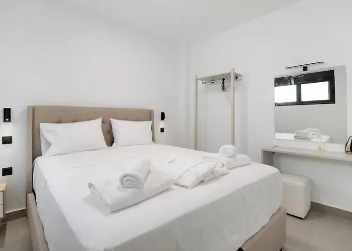 別荘 Aeusta Summer House *